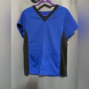 Scrubstar Women's Blue and Black Top